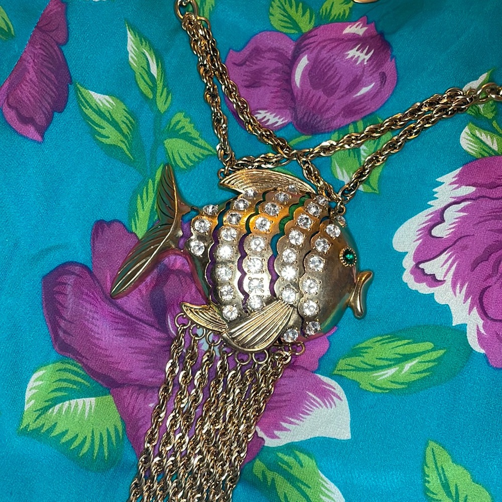 Betsey Johnson rare vintage gold fish necklace statement piece